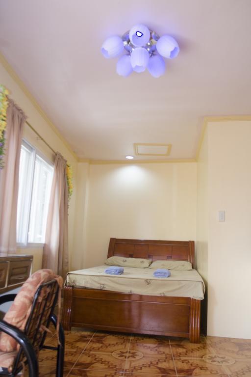 Julz Tropical Apartments Olongapo Exterior foto